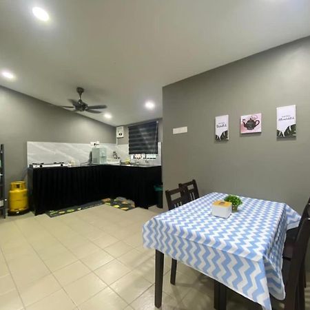 Feeqa Homestay & Pool Port Dickson Dış mekan fotoğraf