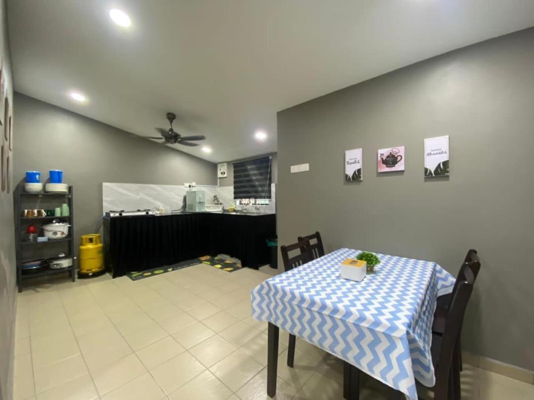 Feeqa Homestay & Pool Port Dickson Dış mekan fotoğraf